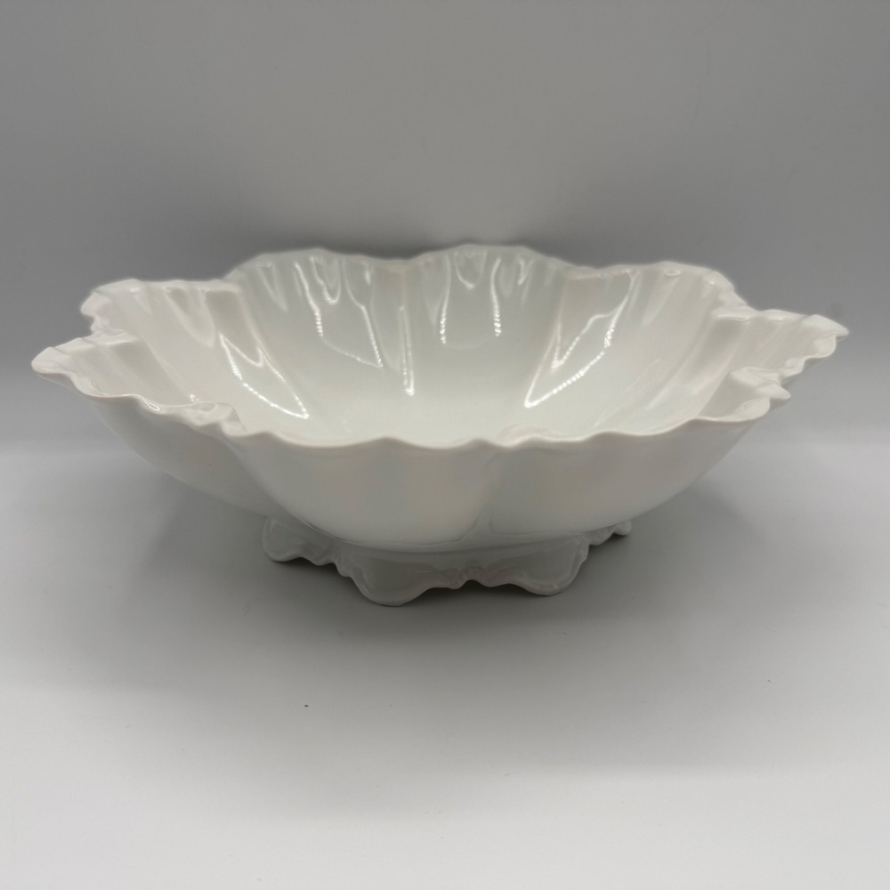 Haviland France Limoges White Porcelain Scalloped Footed Serving Bowl 9.5 Inch